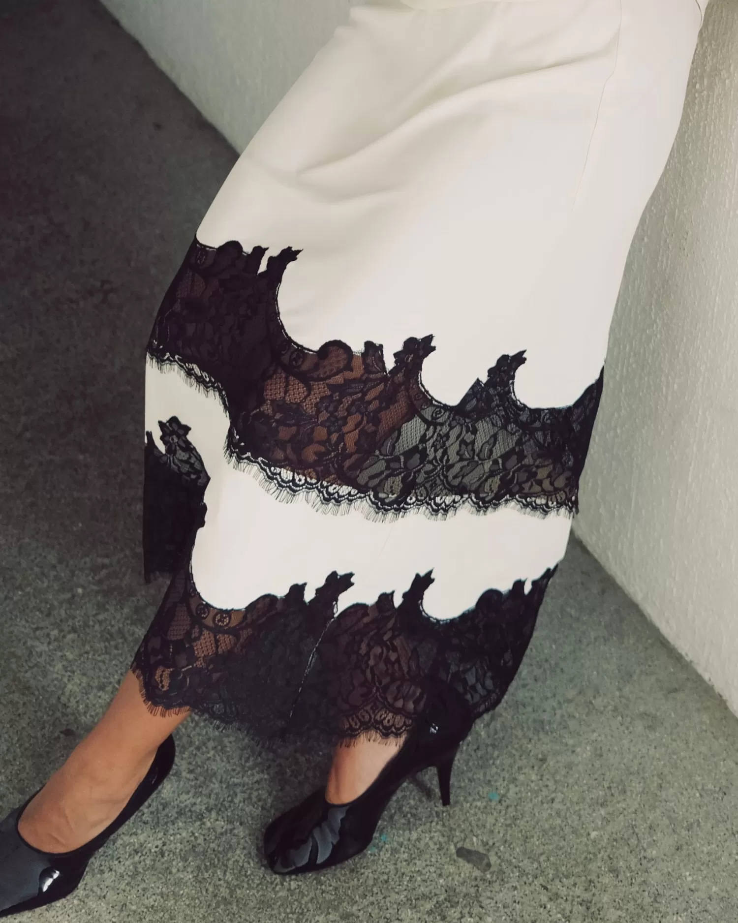 Stylein Magda Lace Skirt